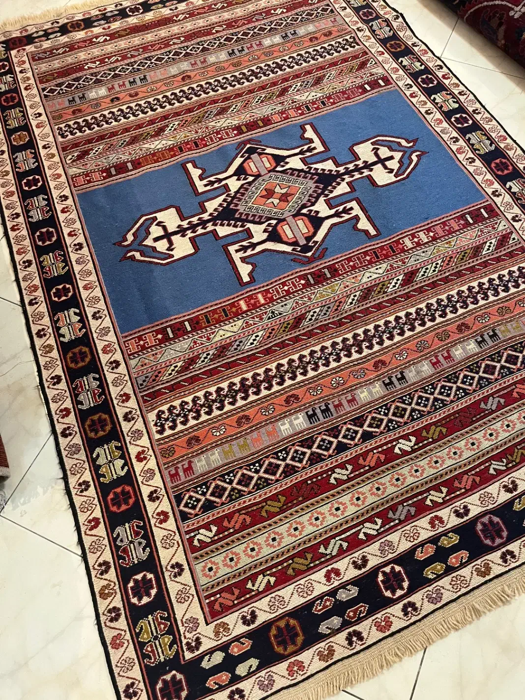 قالیچه دستبافت ۳ متری سنتی ابریشم گلیم فرش|گلیم، جاجیم، گبه|تهران, سیمای ایران|دیوار