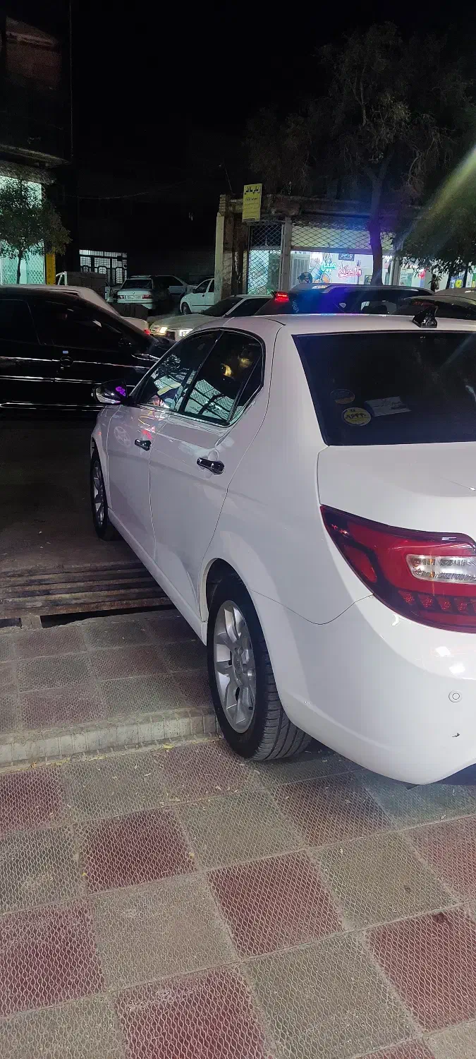 دنا پلاس توربو 6دنده مدل 1401|خودرو سواری و وانت|تربتحیدریه, کوه سنگی|دیوار