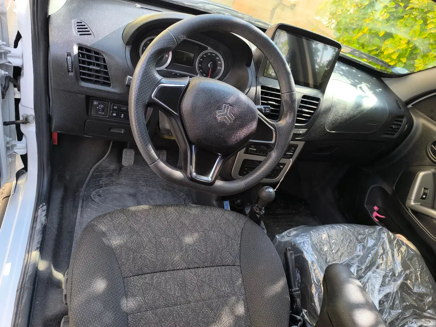 کوییک rs|خودرو سواری و وانت|صدرا-فارس, فاز ۱|دیوار