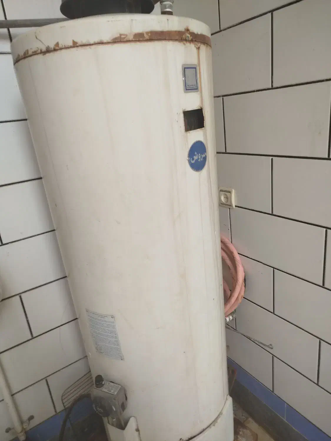 ابگرمکن|آبگرمکن، پکیج، شوفاژ|امیدیه, |دیوار