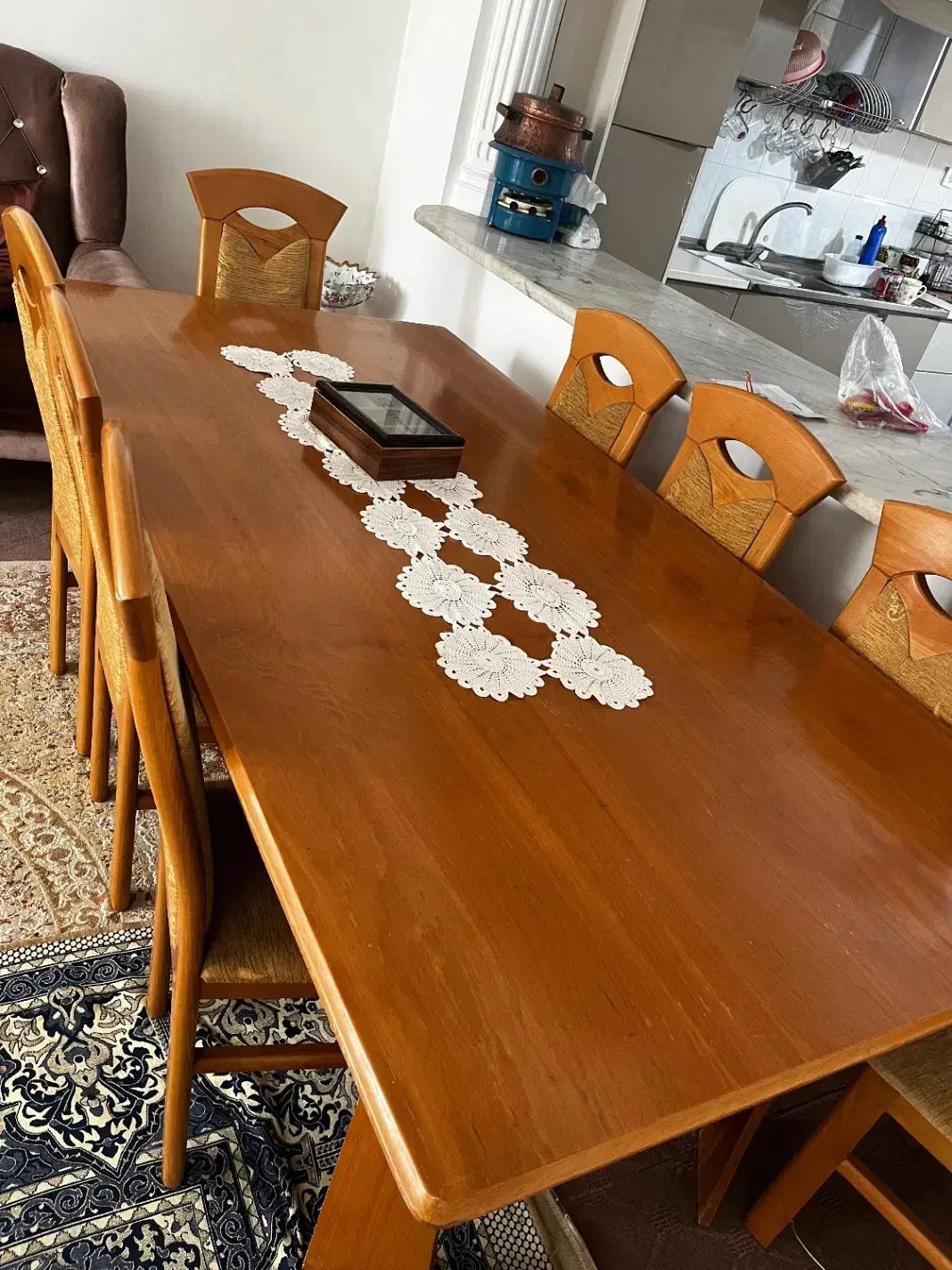 میز ناهار خوری هشت نفره کاملا سالم|میز و صندلی غذاخوری|چمستان, |دیوار