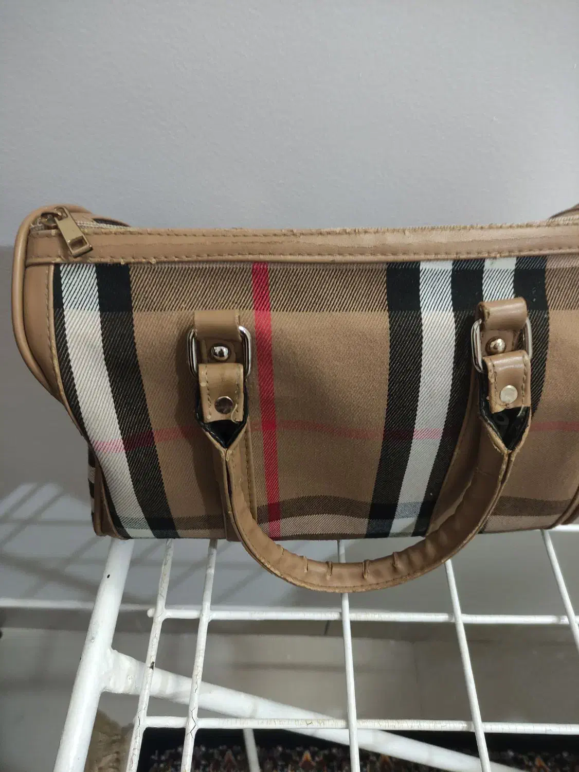 کیف|کیف، کفش، کمربند|بیرجند, |دیوار