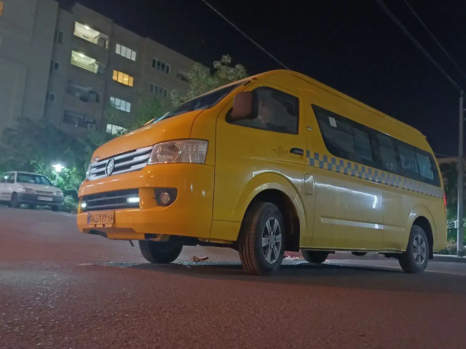 ون وانا فروشی|خودرو سواری و وانت|قم, سالاریه|دیوار