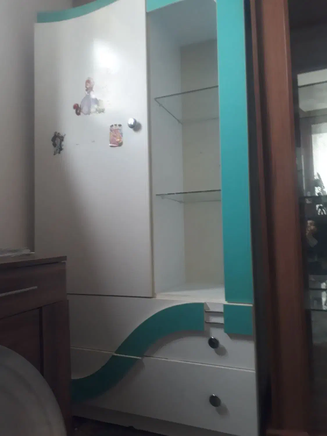 کمدبچه و گنجه|بوفه، ویترین، کنسول|مشهد, کارگران|دیوار