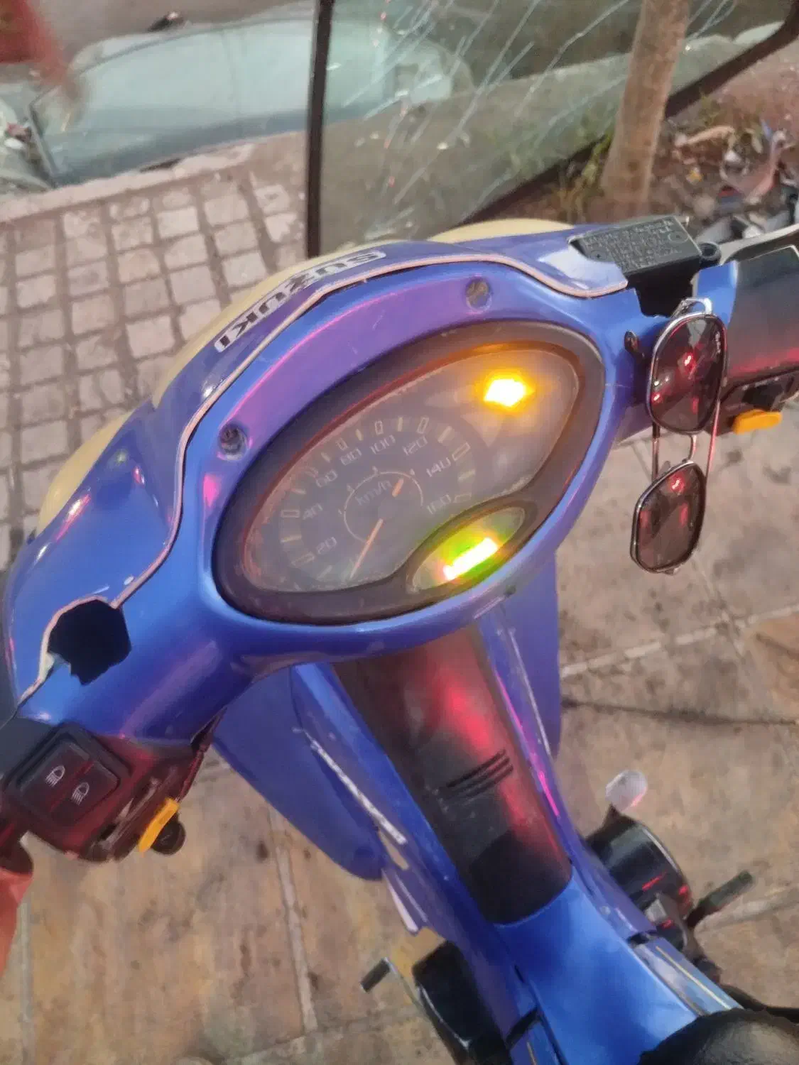 موتور طرح ویو|موتورسیکلت|آبیک, |دیوار