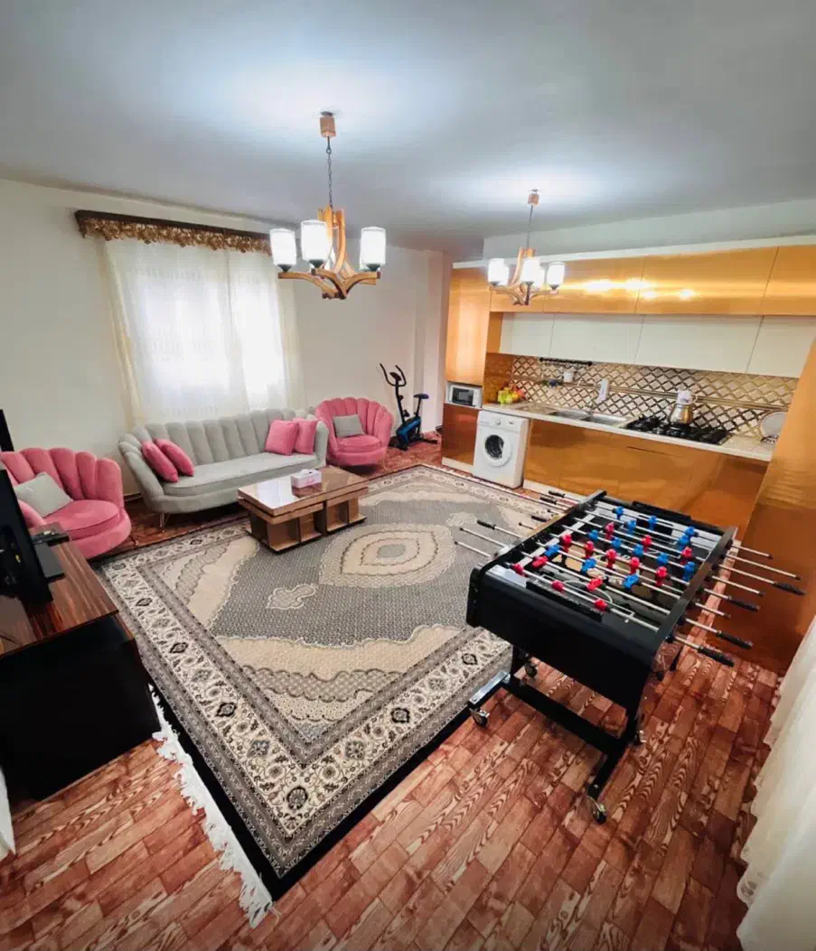 ویلا۲خواب باجکوزی سنگی اب گرم نزدیک منطقه ازاد|اجارهٔ کوتاهمدت ویلا و باغ|رشت, فرودگاه سردار جنگل رشت|دیوار