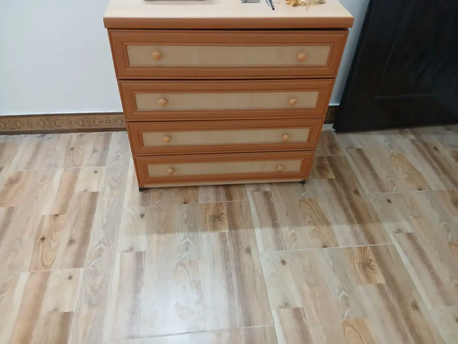 درآور در حد|جاکفشی، کمد، دراور|گنبد کاووس, |دیوار