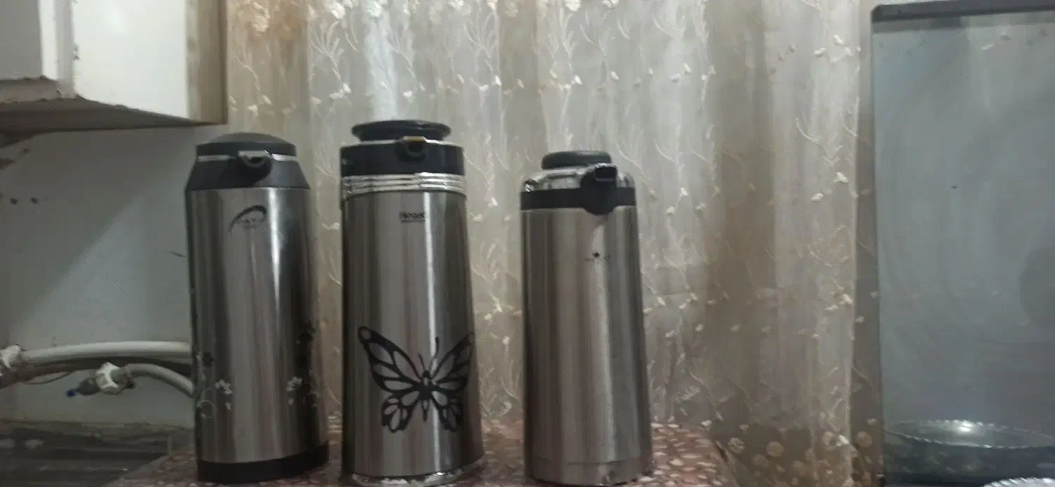 سه عدد فلاسک|قوری، کتری، قهوهساز دستی|امیدیه, |دیوار