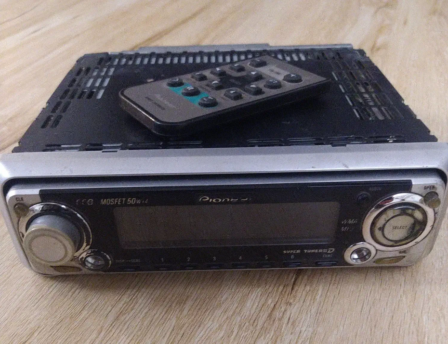 پخش ماشین سی دی|صوتی و تصویری|ساری, |دیوار