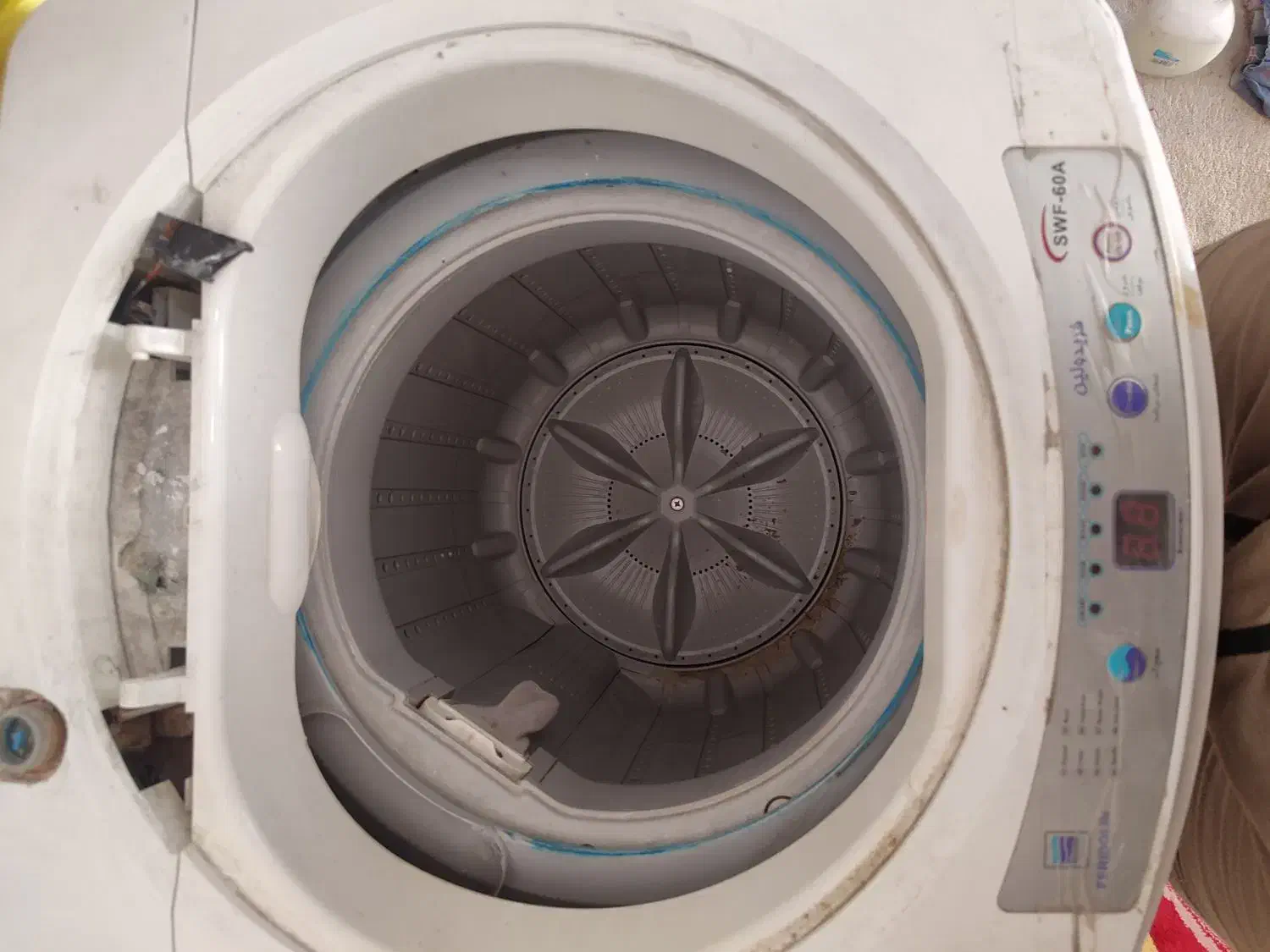 لباسشویی نیاز به تعمیر|ماشین لباسشویی و خشککن لباس|شریفآباد, |دیوار