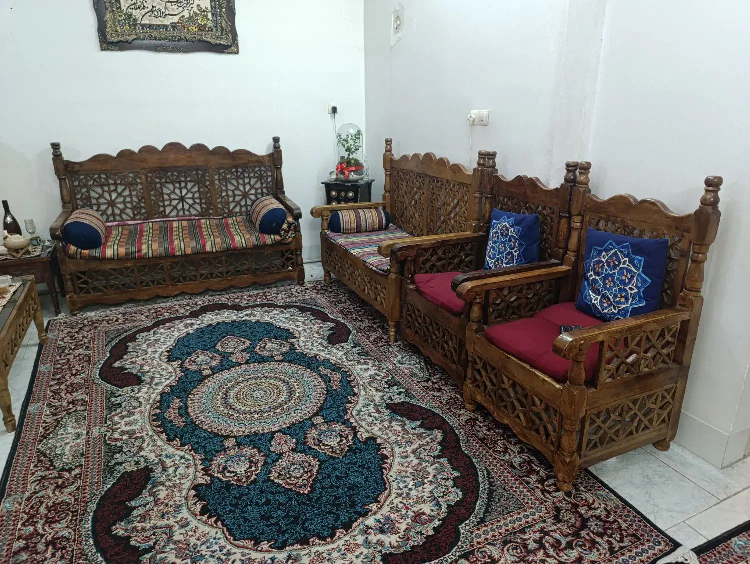 مبل چوبی سنتی|مبلمان خانگی و میز عسلی|سمنان, |دیوار