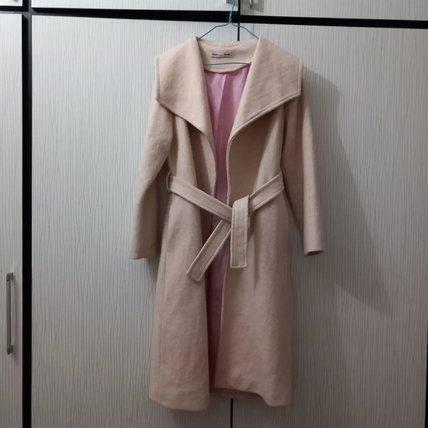 پالتو فوتر و بارانی چرم پوست ماری سایز 38|لباس|رشت, رشتیان|دیوار