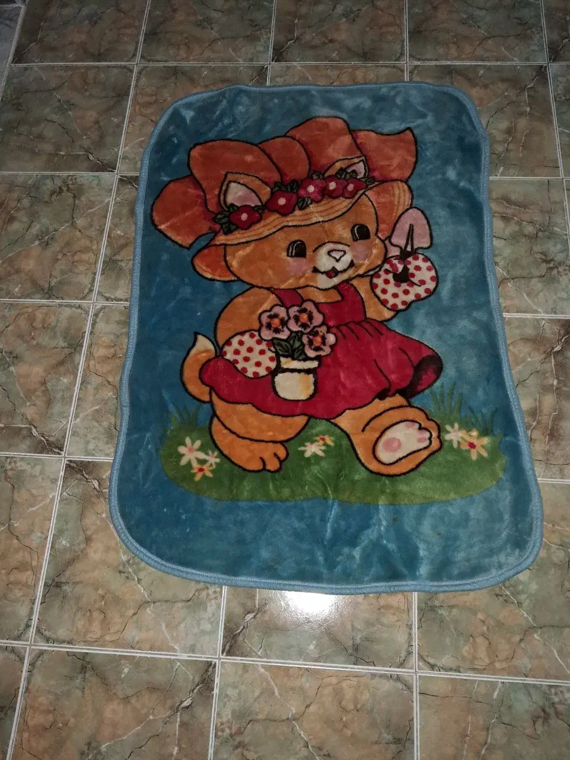 پتوی نوزاد|رختخواب، بالش، پتو|خرمآباد (تنکابن), |دیوار