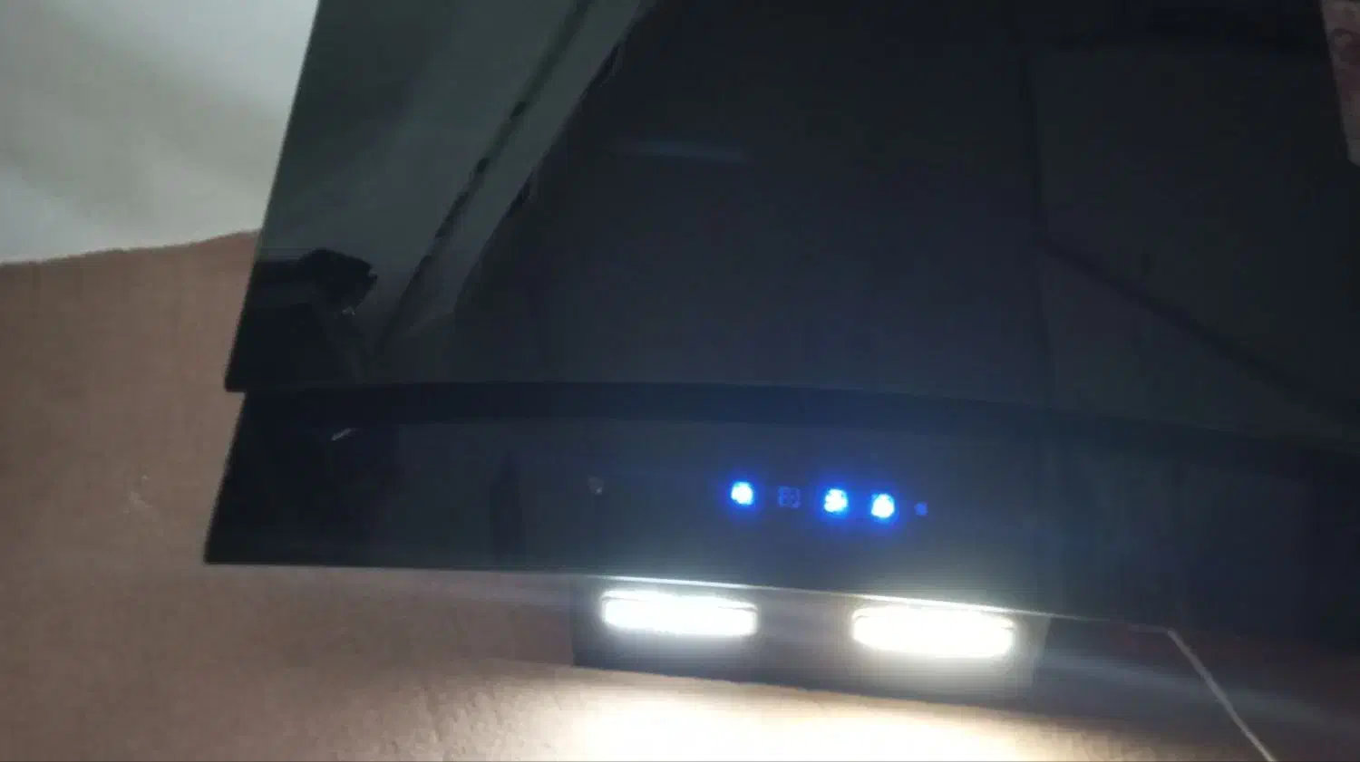 هود|هود|باسمنج, |دیوار