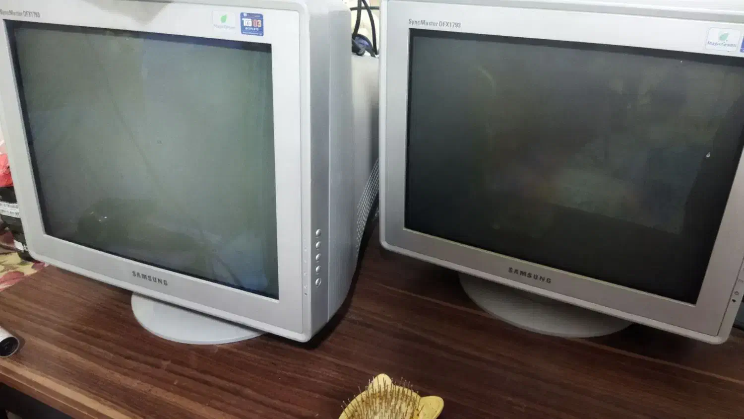 مانیتور|قطعات و لوازم جانبی رایانه|مشهد, قائم|دیوار