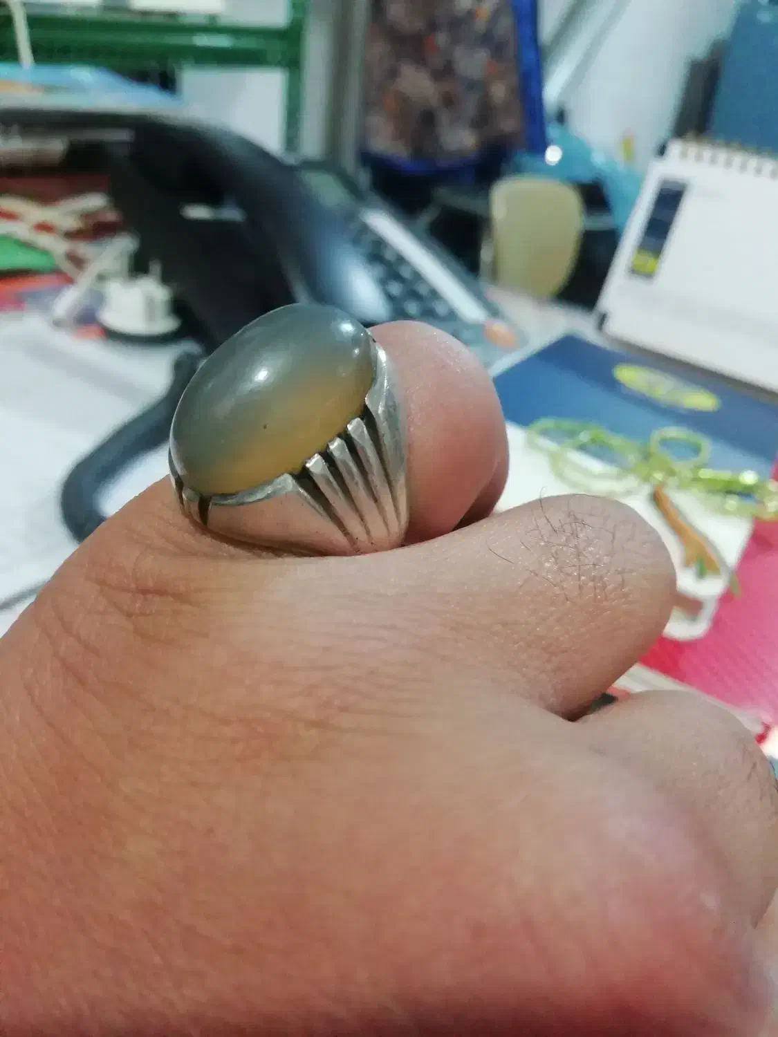 عقیق کهنه تراش یمن بکر رکاب اساتید قدیم|جواهرات|آبدانان, |دیوار