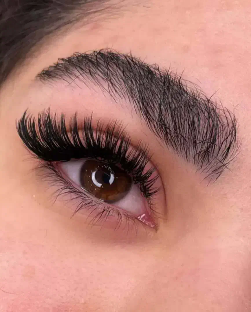 اکستنشن مژه و لیفت مژه و لیفت ابرو|خدمات آرایشگری و زیبایی|کرمان, |دیوار