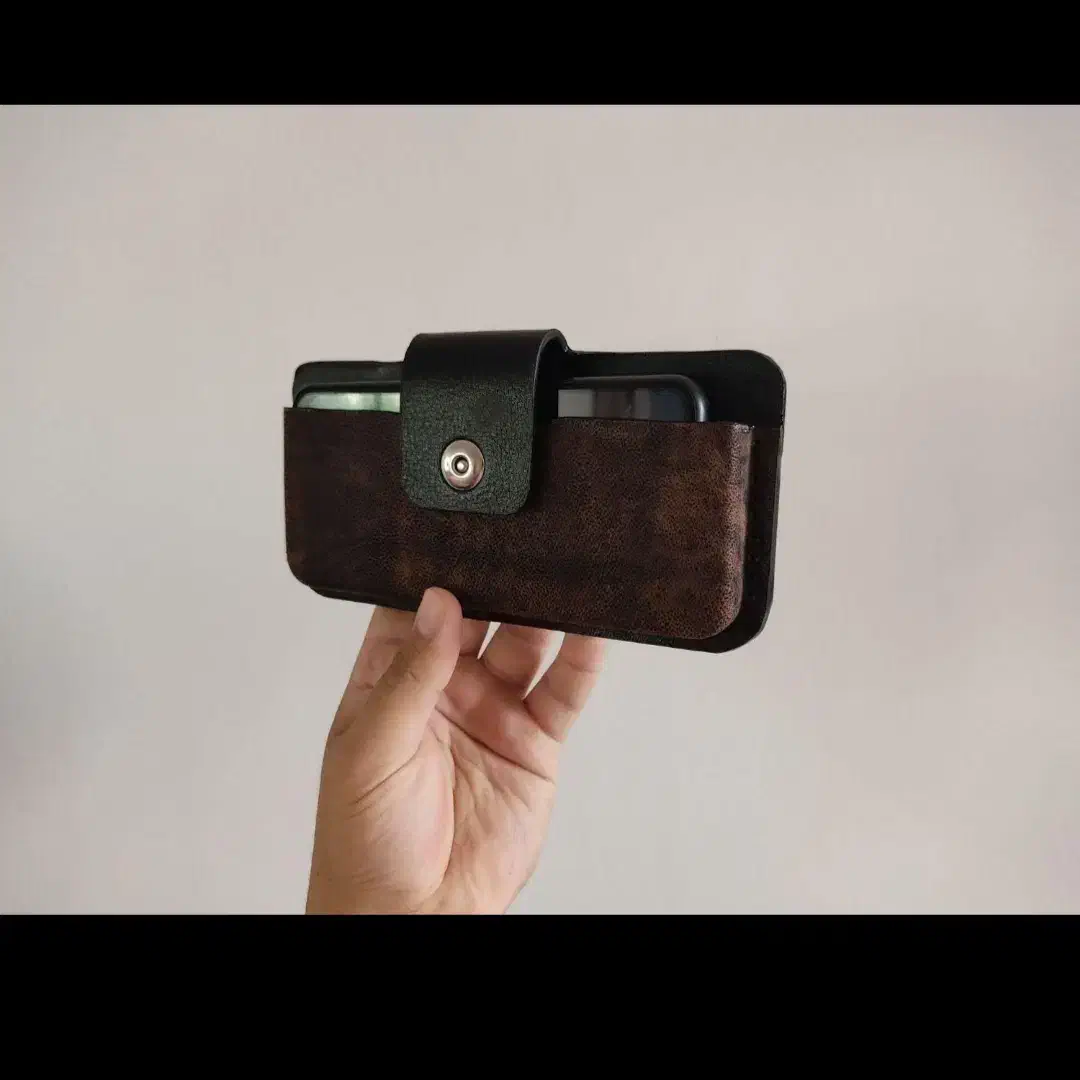 کیف موبایل کمری چرم طبیعی دستدوز قالبگیری شده|لوازم جانبی موبایل و تبلت|نجف‌آباد, ویلاشهر|دیوار