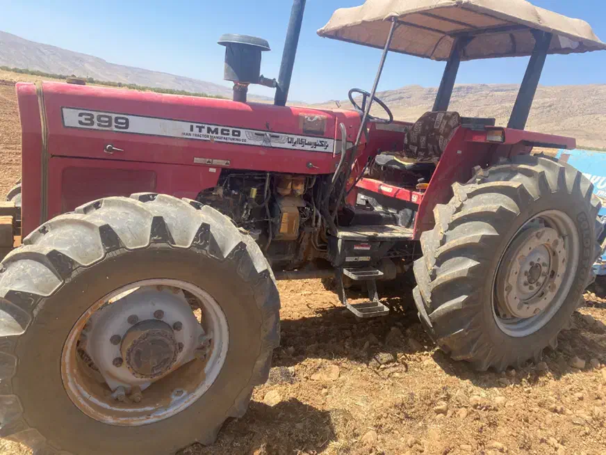 تراکتور۳۹۹ مدل۱۳۹۴ فنی عالی لاستیکها همه ۸۰درصد|خودرو سنگین|سده (فارس), |دیوار
