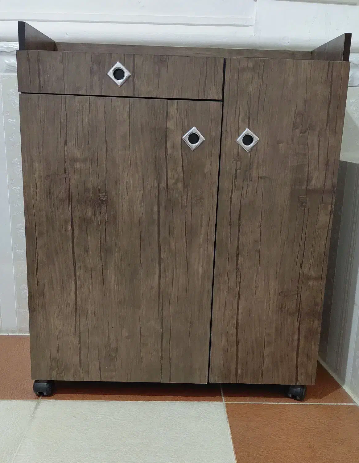 جا کفشی در حد نو|جاکفشی، کمد، دراور|بندر گناوه, |دیوار