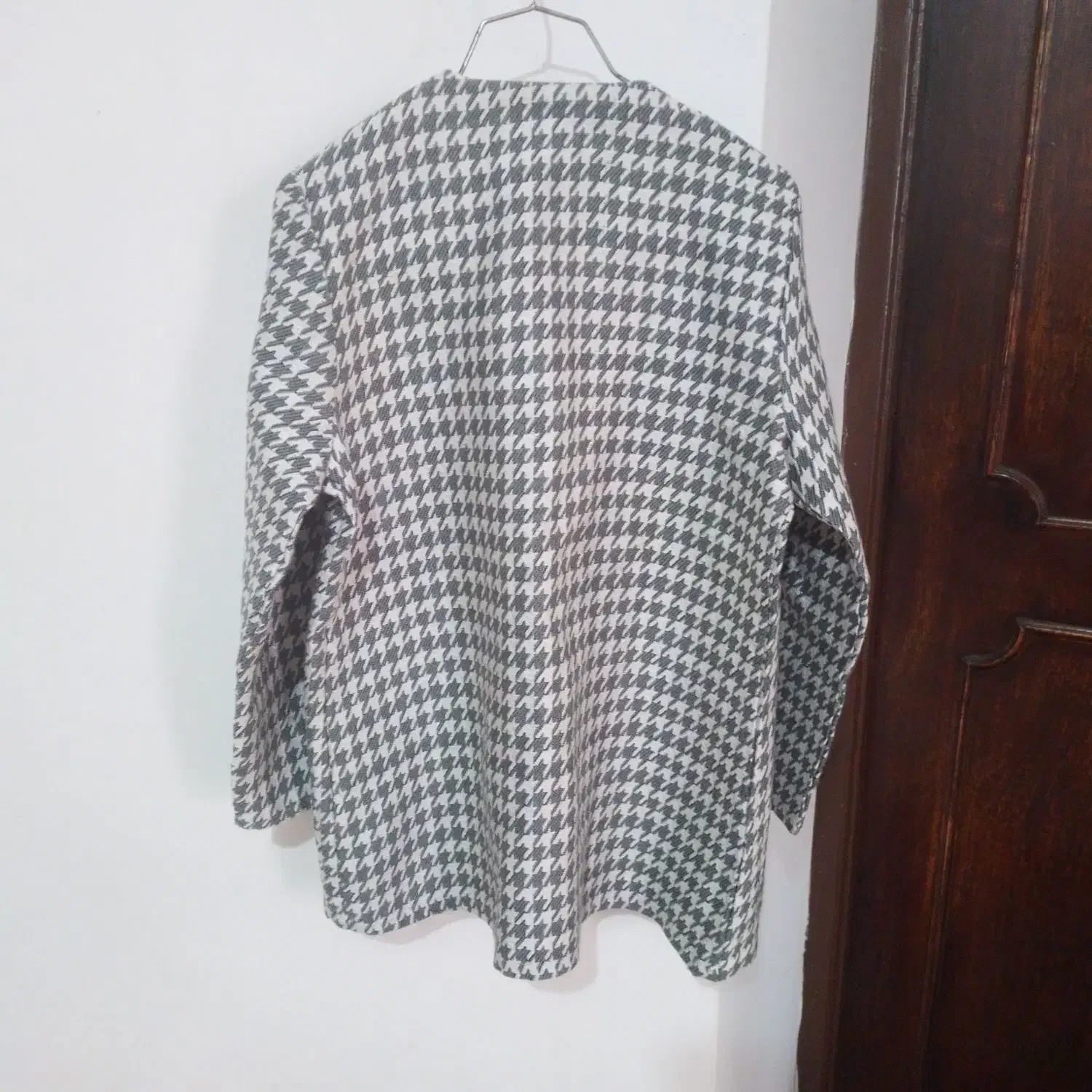 کت تک|لباس|لنگرود, |دیوار