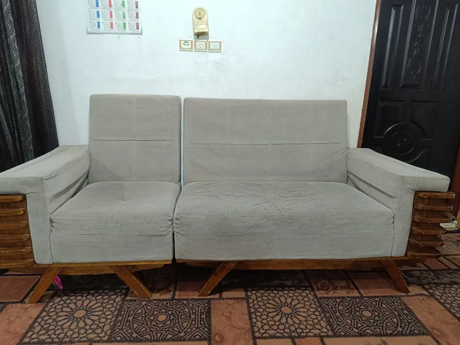 مبل3نفره درحدنو|مبلمان خانگی و میز عسلی|آزادشهر, |دیوار