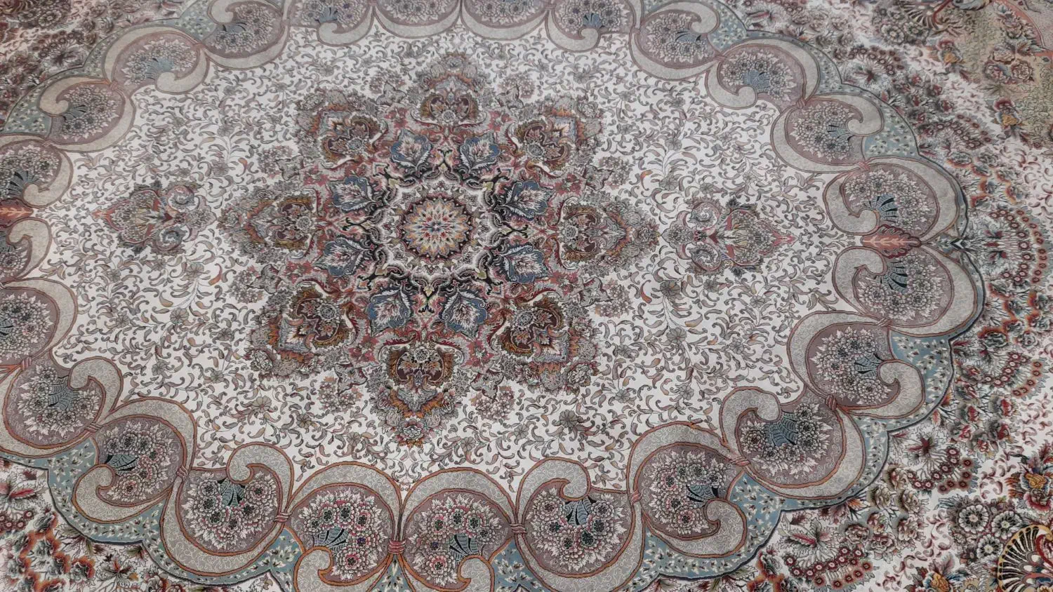 ۲ تخته فرش ۹متری ماشینی در حد نو|فرش|تهران, فرزانه|دیوار