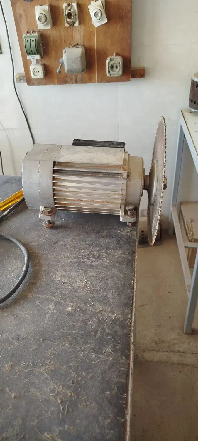 الکتروموتور چوب بور|ماشین‌آلات صنعتی|بافق, |دیوار