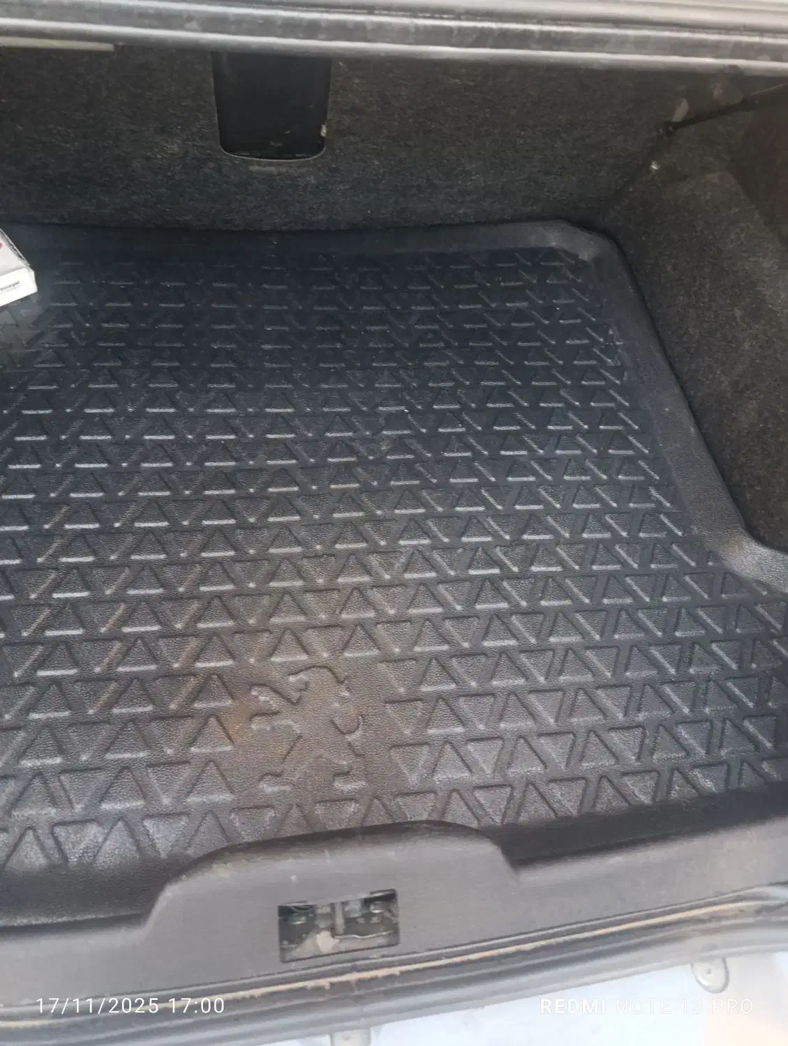 رویه صندلی چرم داشبورد کفی پرسی صندوق دناپلاس|قطعات یدکی و لوازم جانبی|خرم‌آباد, |دیوار