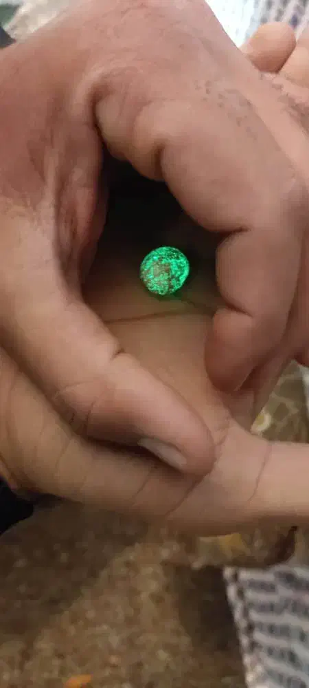 معامله وکارشناسی سنگ های جواهری و قیمتی|جواهرات|تهران, ولنجک|دیوار