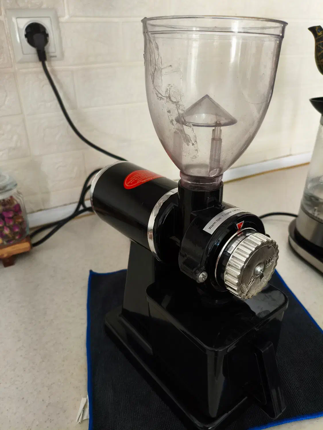 آسیاب قهوه نوا 3660|خردکن، آسیاب، غذاساز|یزد, |دیوار