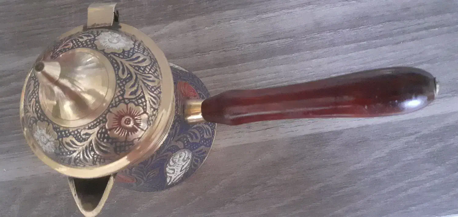 قهوه جوش، دله عربی جنس برنجی عتیقه|قوری، کتری، قهوه‌ساز دستی|اصفهان, بیدآباد|دیوار