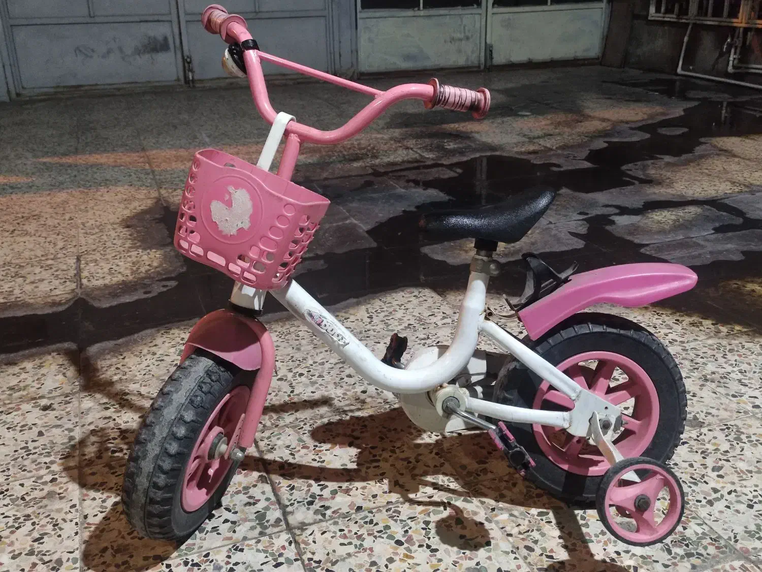 دوچرخه کودک صورتی سایز ۱۶|دوچرخه، اسکیت، اسکوتر|اهواز, کوی مهدیس|دیوار