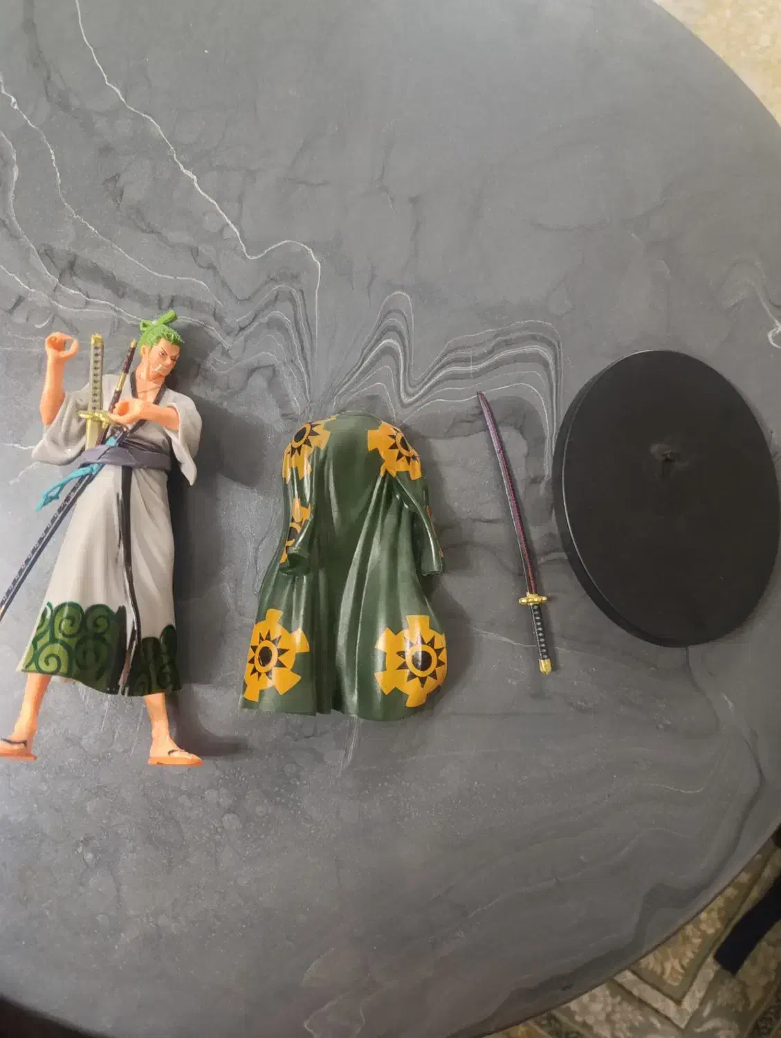 فیگور زورو از انیمه وان پیس|کلکسیون و سرگرمی|مشهد, کوشش|دیوار