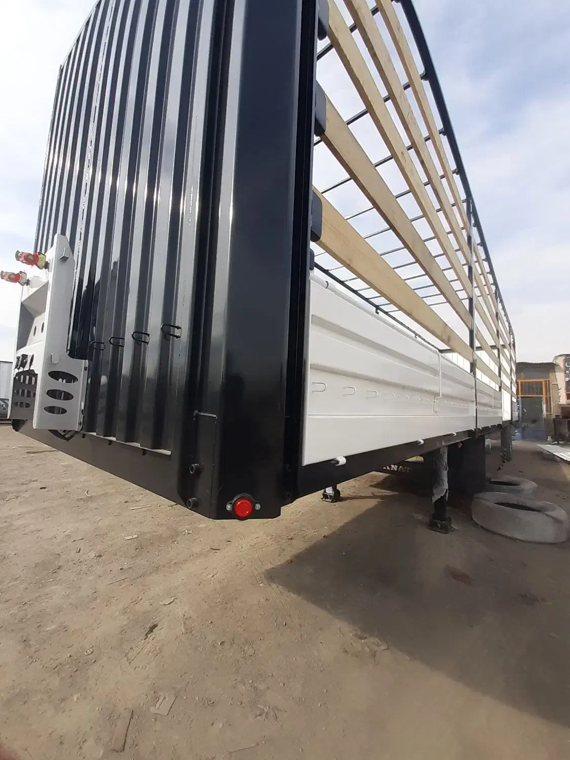 نقاشی کانتینر پذیرفته میشود.|خدمات موتور و ماشین|مرند, |دیوار