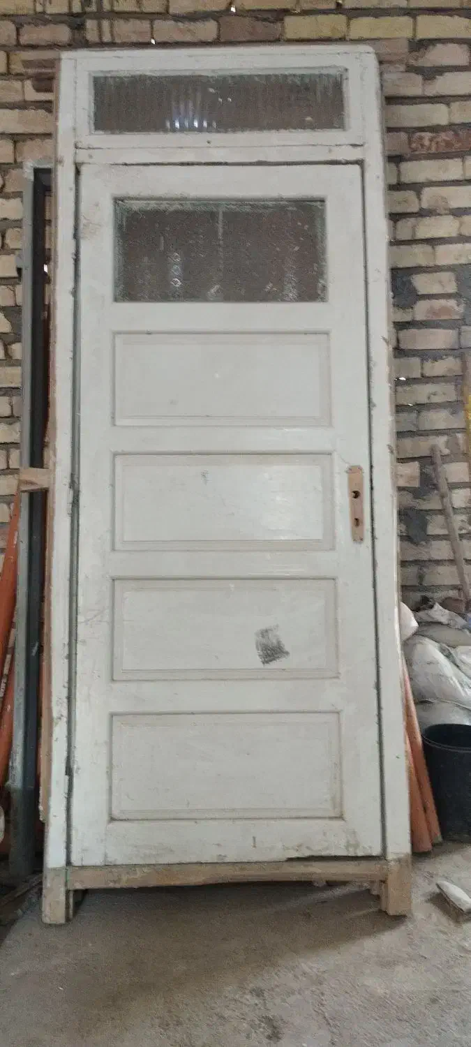 درب چوبی تمیز|مصالح و تجهیزات ساختمان|قم, نیروگاه|دیوار