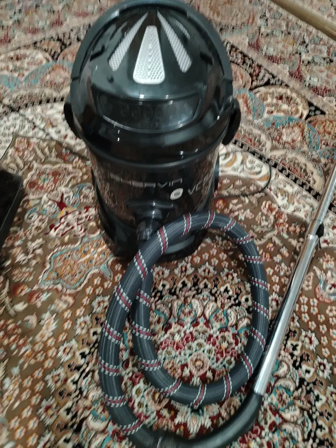 دو عدد جارو برقی|جاروبرقی، جارو شارژی، بخارشو|شهرکرد, |دیوار