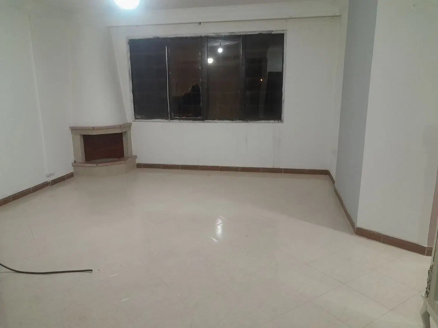 واحد ۸۰متری واقع در خ شهید کریمی|اجارهٔ آپارتمان|قوچان, |دیوار