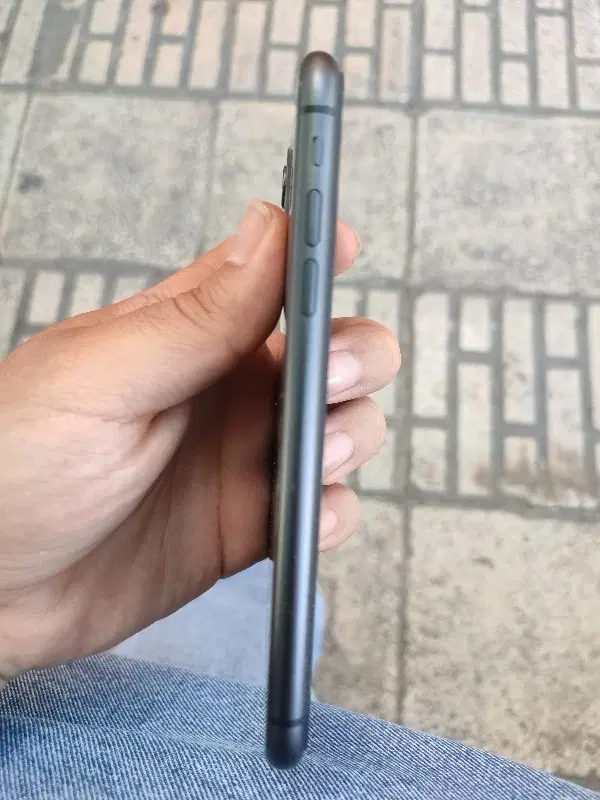 iphone 11 normal 128G|موبایل|شیراز, مهدیآباد|دیوار