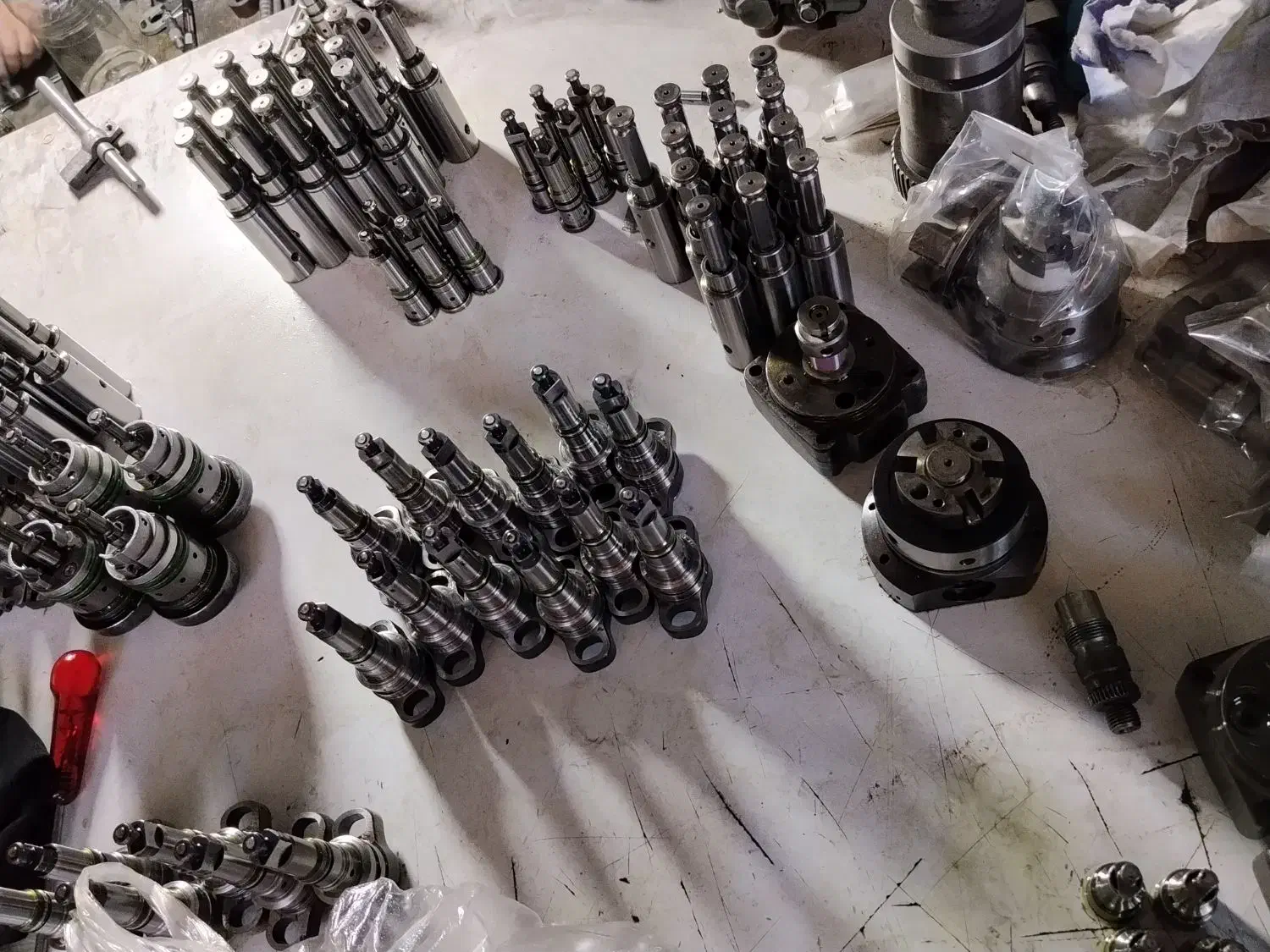 نیاز به شاگرد داریم جهت بازسازی قطعات|استخدام صنعتی، فنی، مهندسی|اصفهان, لیمجیر|دیوار