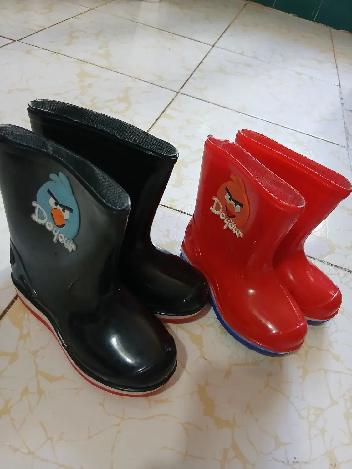 دو عدد چکمه نونو بچگانه|کفش و لباس بچه|خرمآباد, |دیوار