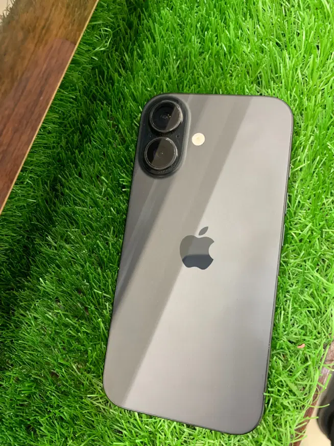 IPHONE 16 CH باریجستری|موبایل|اصفهان, گلزار|دیوار