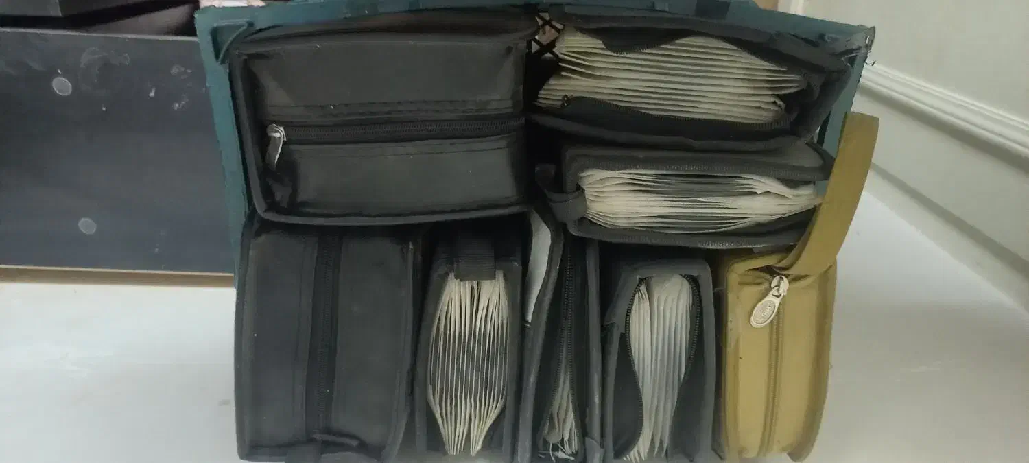 بیش از هزار فیلم سینمایی|فیلم و موسیقی|قم, چهار امامزاده|دیوار