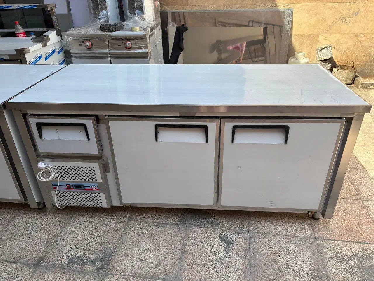 میز کار زیر یخچال /میز کار زیر فریزر|کافیشاپ و رستوران|پردیس, فاز ۲|دیوار