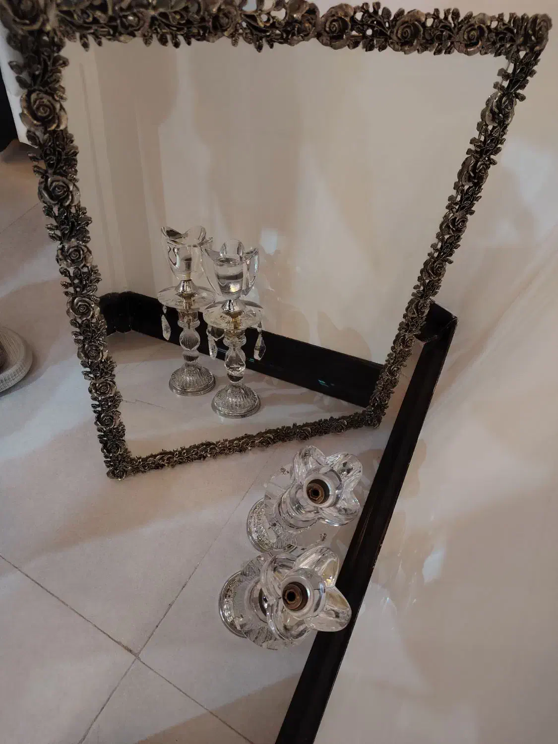 آیینه و شمعدان|آینه|کرمان, |دیوار