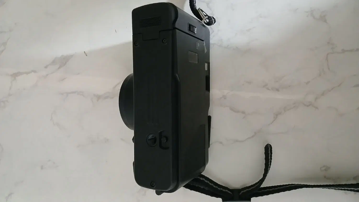 دوربین یاشیکا قدیمی|دوربین عکاسی و فیلمبرداری|مشهد, شهید رضوی|دیوار