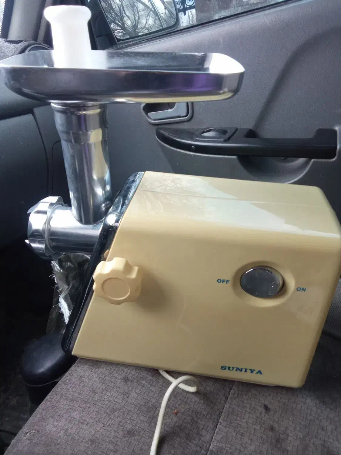 چرخ گوشت سونیا|خردکن، آسیاب، غذاساز|مشهد, کارگران|دیوار