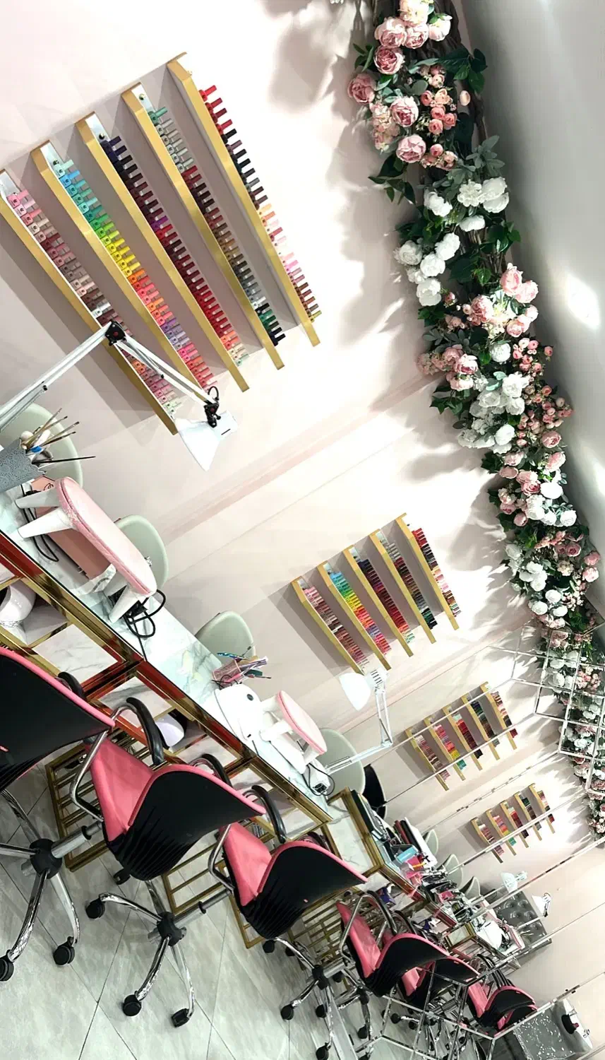 اجاره صندلی و تخت|خدمات آرایشگری و زیبایی|تهران, منیریه|دیوار