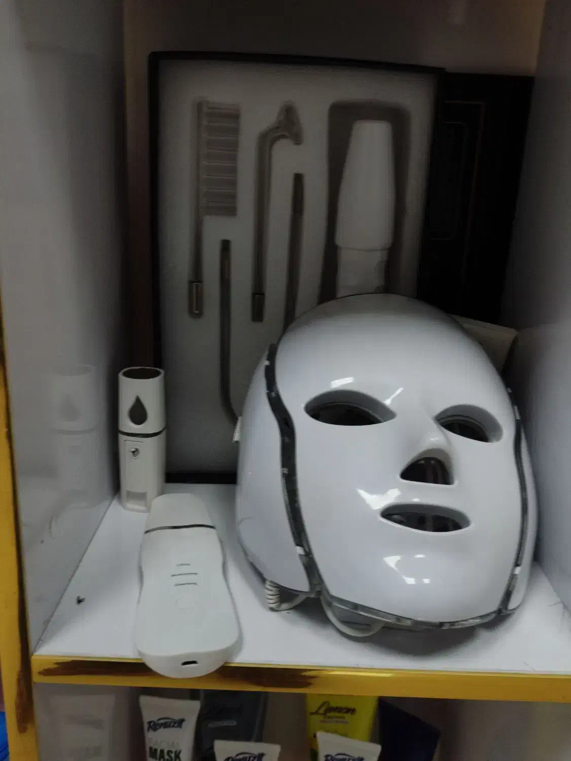 مدل رایگان هزینه مواد|خدمات آرایشگری و زیبایی|رشت, سعدی (تختی)|دیوار