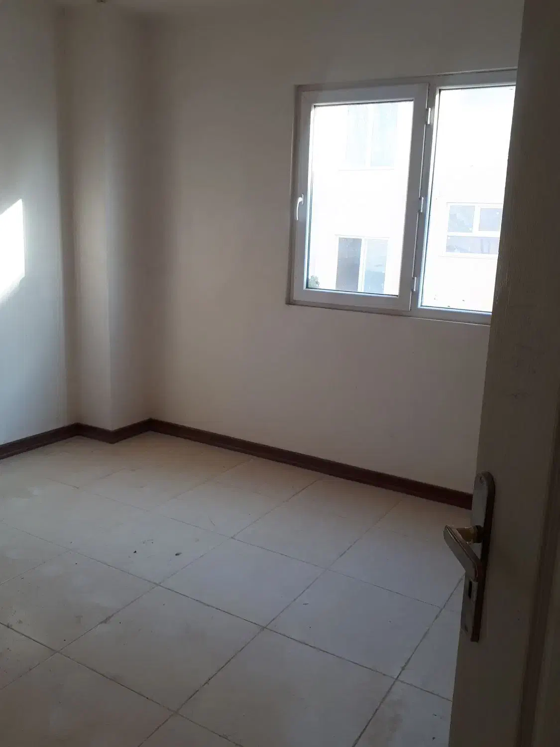 آپارتمان ۸۲متری مسکن مهر آژینه پیشوا کلیدنخورده|فروش آپارتمان|پیشوا, |دیوار